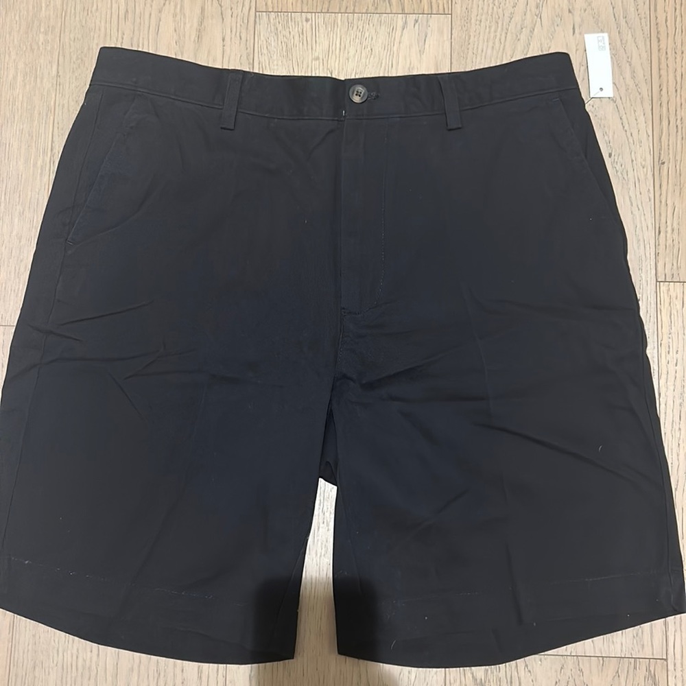 Amazon essentials men’s black shorts